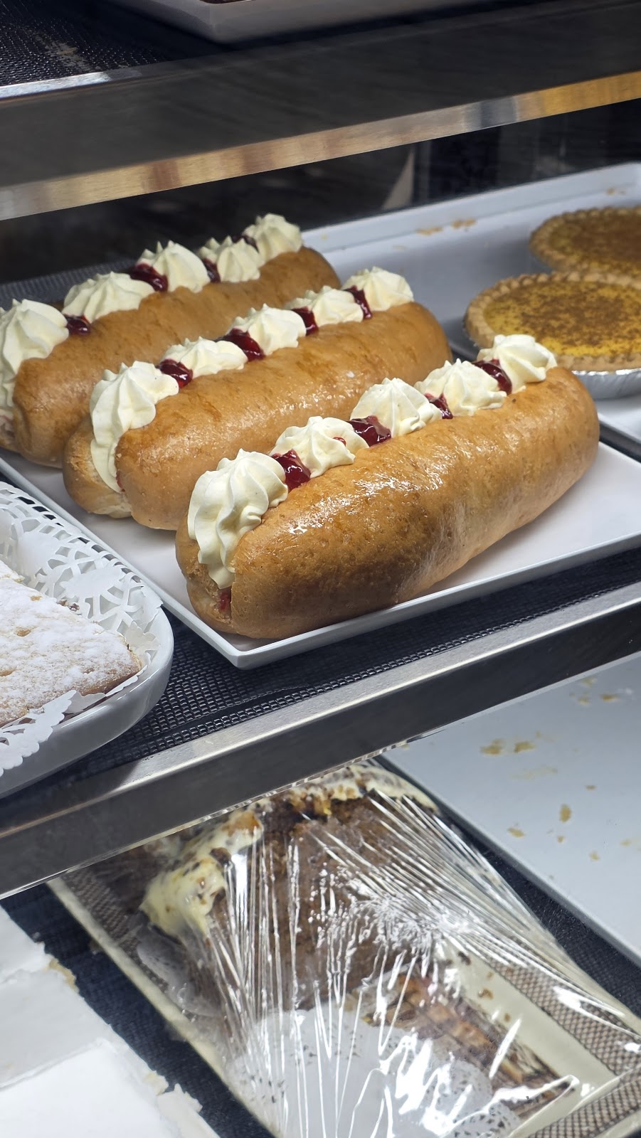 Pearl Bakery & Kitchen | Unit 3/50 George St, Marulan NSW 2579, Australia | Phone: 0435 336 622