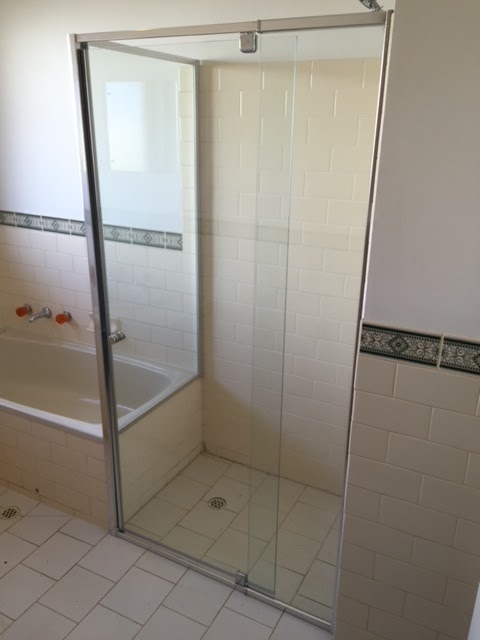 Instant Shower Screens | 1/58 OSullivan Beach Rd, Lonsdale SA 5160, Australia | Phone: 0418 856 227