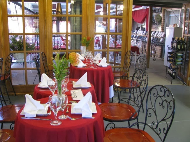 Cafe Escargot | restaurant | 10 Old Nichols Rd, Mirboo North VIC 3871, Australia | 0356681589 OR +61 3 5668 1589