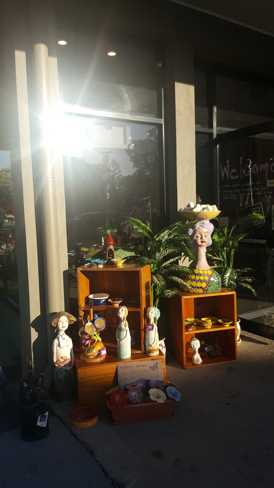 Monte Lupo Gallery Café Shop | 217 Tufnell Rd, Banyo QLD 4014, Australia | Phone: (07) 3267 5905