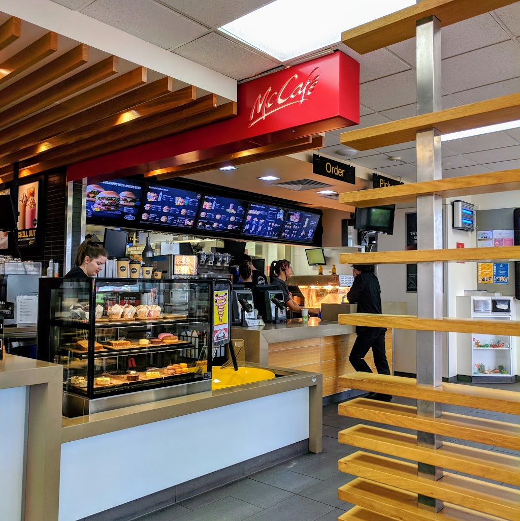 McDonalds Seaford | meal takeaway | Commercial Rd, Seaford SA 5169, Australia | 0883862999 OR +61 8 8386 2999