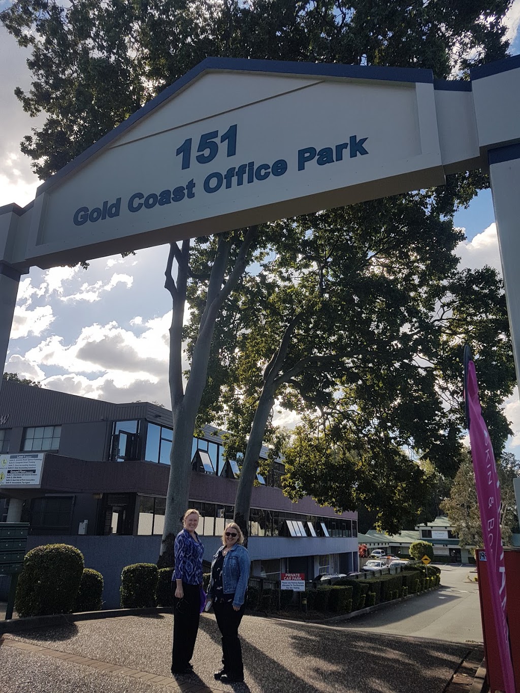 On The Park General Practice Dr D Rowlands Dr M Pearcy Dr K Myer | doctor | 13-15/151 Cotlew St, Ashmore QLD 4214, Australia | 0755279445 OR +61 7 5527 9445