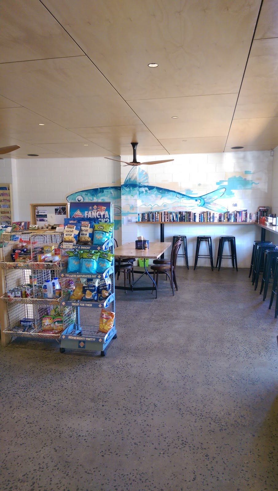 Smiths Beach General Store | restaurant | 219-221 Smiths Beach Road, Cowes VIC 3922, Australia | 0359522615 OR +61 3 5952 2615