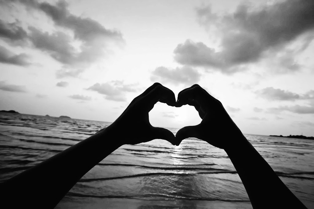Heidi Kay - Simply Ceremonies by Heidi - Celebrant | 14 Corinella Rd, Woodend VIC 3442, Australia | Phone: 0421 996 691