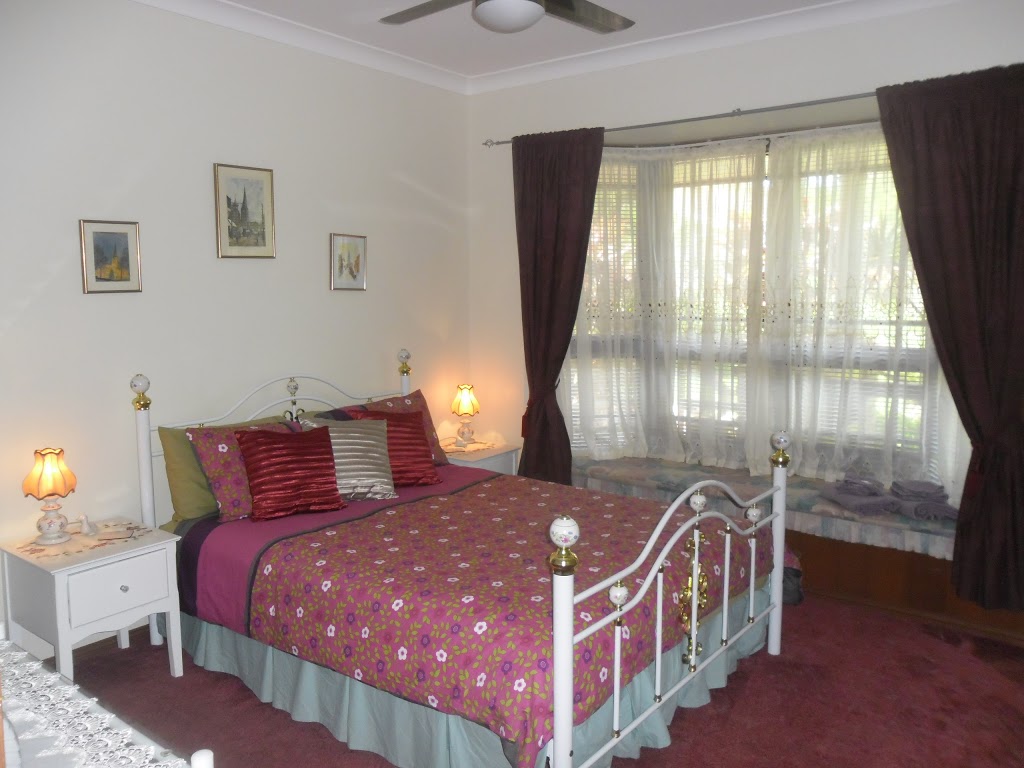 La Lagoon B&B | 49 Turnbull Dr, East Maitland NSW 2323, Australia | Phone: (02) 4934 8682