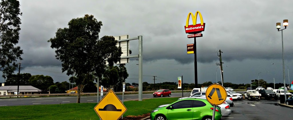 McDonalds Narellan | meal takeaway | Camden Valley Way (Cnr, Narellan Rd, Narellan NSW 2567, Australia | 0246471166 OR +61 2 4647 1166