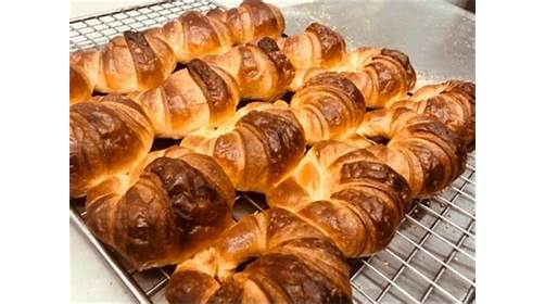 Bonfire Bread Narrabeen | bakery | 1358 Pittwater Rd, Narrabeen NSW 2101, Australia | 0403491476 OR +61 403 491 476