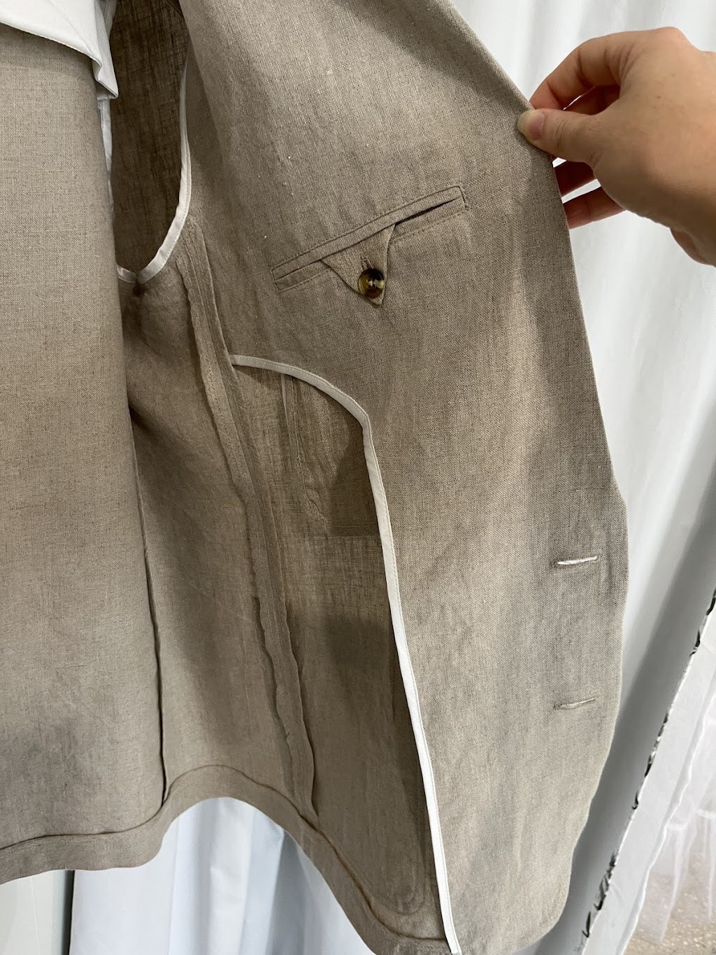 Abbie Jarrett Dressmaker | St Helena Rd, McLeods Shoot NSW 2479, Australia | Phone: 0487 576 223