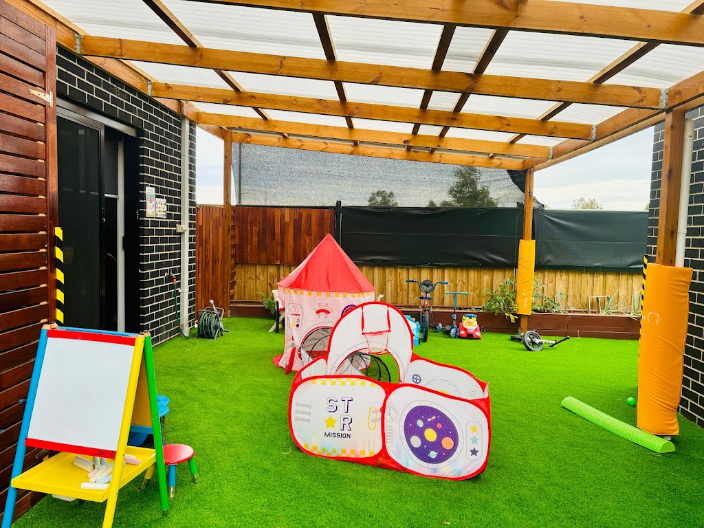 Deanside Family Daycare | 62 Halcyon Rd, Deanside VIC 3336, Australia | Phone: 0413 602 045