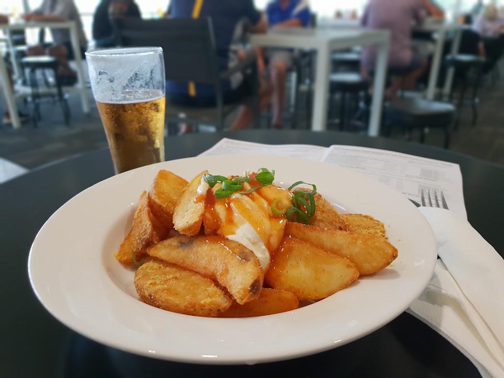 Mackay Turf Club | 9 Peak Downs Hwy, Ooralea QLD 4740, Australia | Phone: (07) 4952 1155