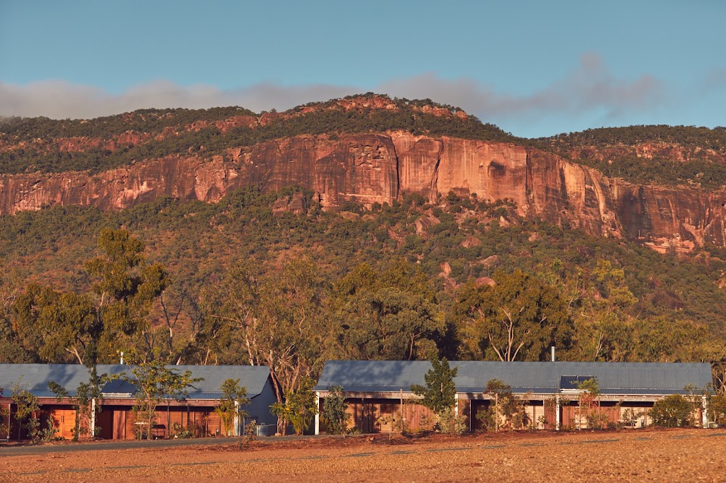 Mount Mulligan Lodge | lodging | Mount Mulligan Rd, Mount Mulligan QLD 4871, Australia | 0747777377 OR +61 7 4777 7377