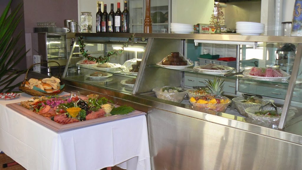 KBRs Licensed Restaurant | 6 Trevors Rd, Bargara QLD 4670, Australia | Phone: (07) 4154 7200