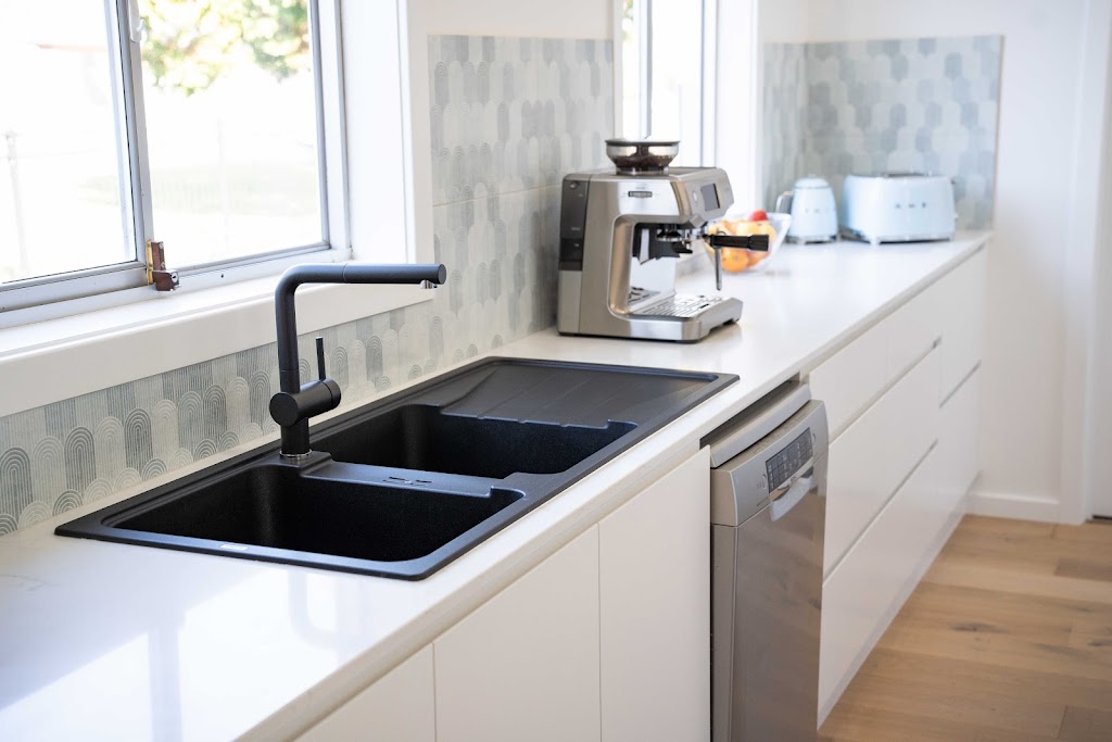 Grant Priest Kitchens | 72 Brandy Hill Dr, Brandy Hill NSW 2324, Australia | Phone: 0400 903 064