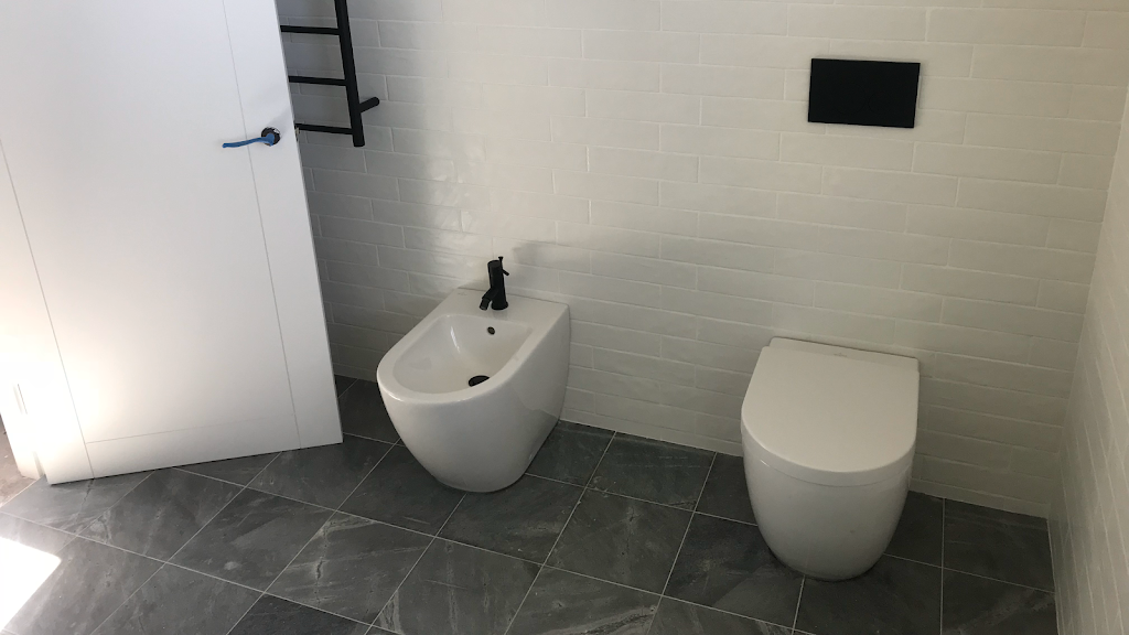 First State Bathroom and Kitchen Renovations | 14 Bateman Pl, Bligh Park NSW 2756, Australia | Phone: 0410 558 677