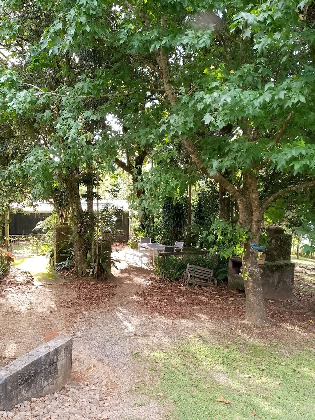 Eungella Breakaway | 6 Eungella Dam Rd, Eungella QLD 4757, Australia | Phone: (07) 4958 4689