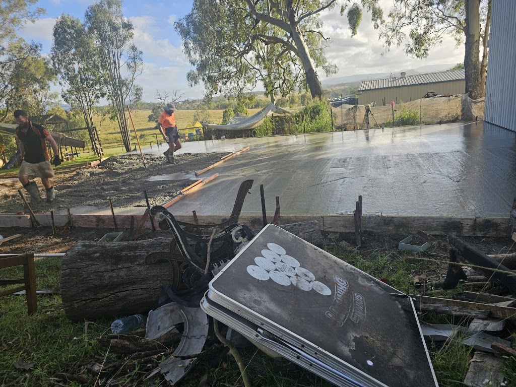 Chesterfield Yurts | 2985 Wivenhoe Somerset Rd, Crossdale QLD 4312, Australia | Phone: 0438 085 931