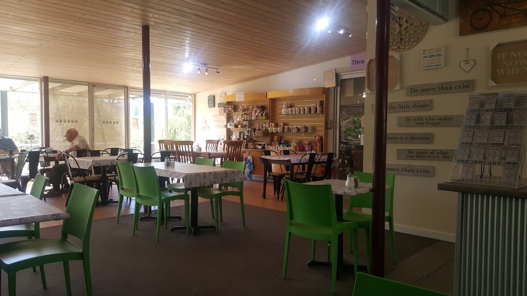 2 Fat Ladies Cafe | cafe | u1/4602 Mitchell Hwy, Lucknow NSW 2800, Australia | 0263655001 OR +61 2 6365 5001
