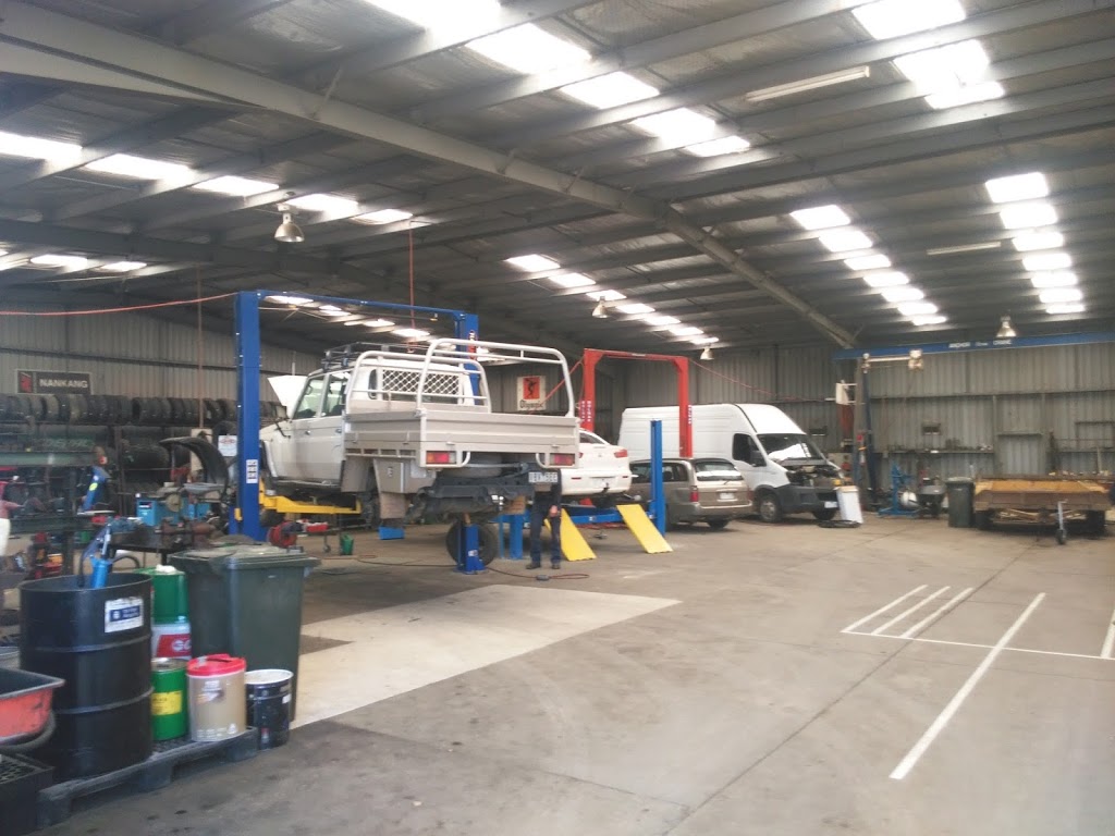 Thomson Valley Service Centre | car repair | 12 MacFarlane St, Heyfield VIC 3858, Australia | 0351482304 OR +61 3 5148 2304