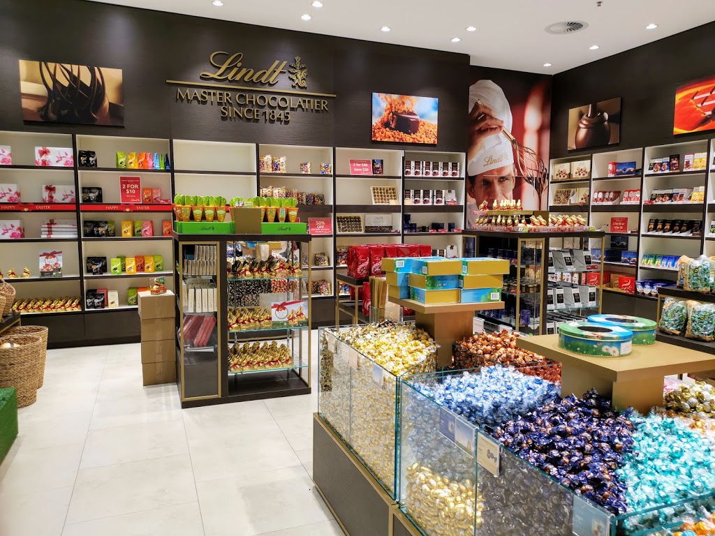 Lindt | Shop 586/337 Canberra Ave, Fyshwick ACT 2609, Australia | Phone: (02) 6280 9745