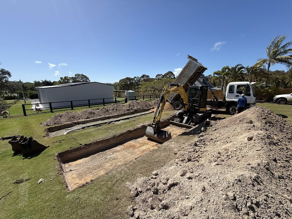 Keppel Bay Earthworx | 14 Greer St, Meikleville Hill QLD 4703, Australia | Phone: 0437 990 899