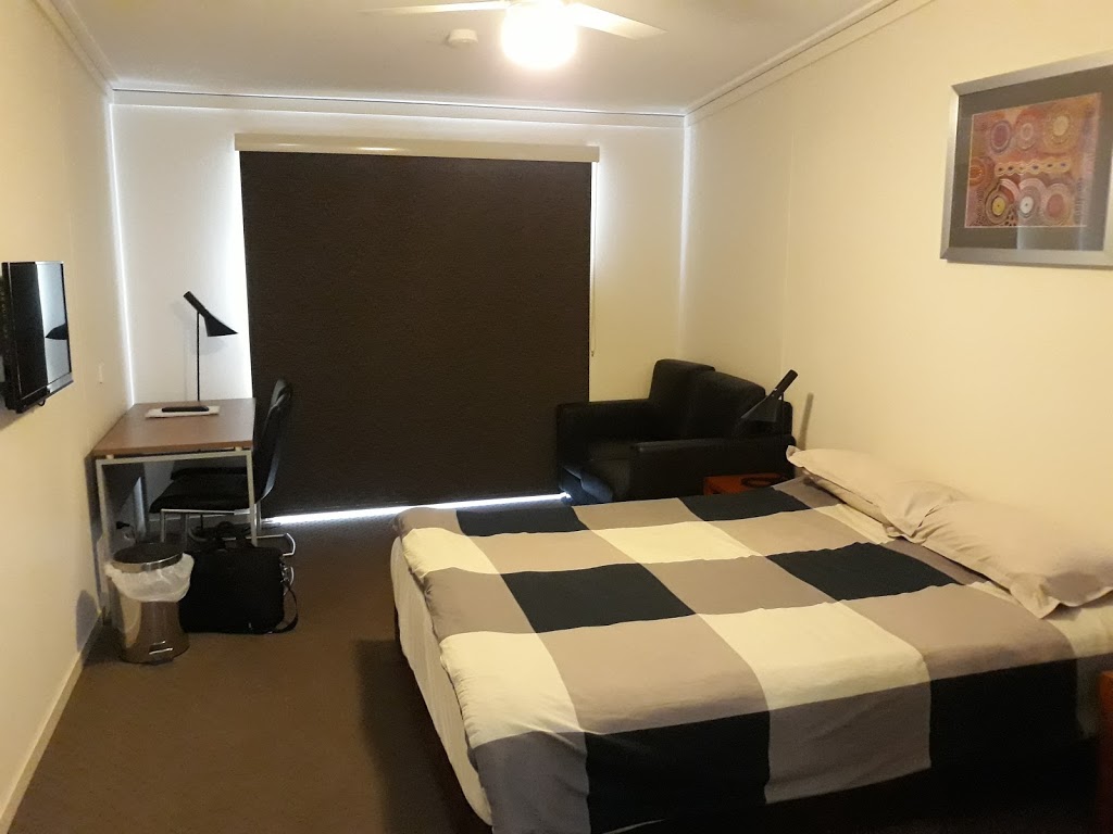 Black Rock Inn | lodging | 21 Doon St, Blackwater QLD 4717, Australia | 0749826111 OR +61 7 4982 6111