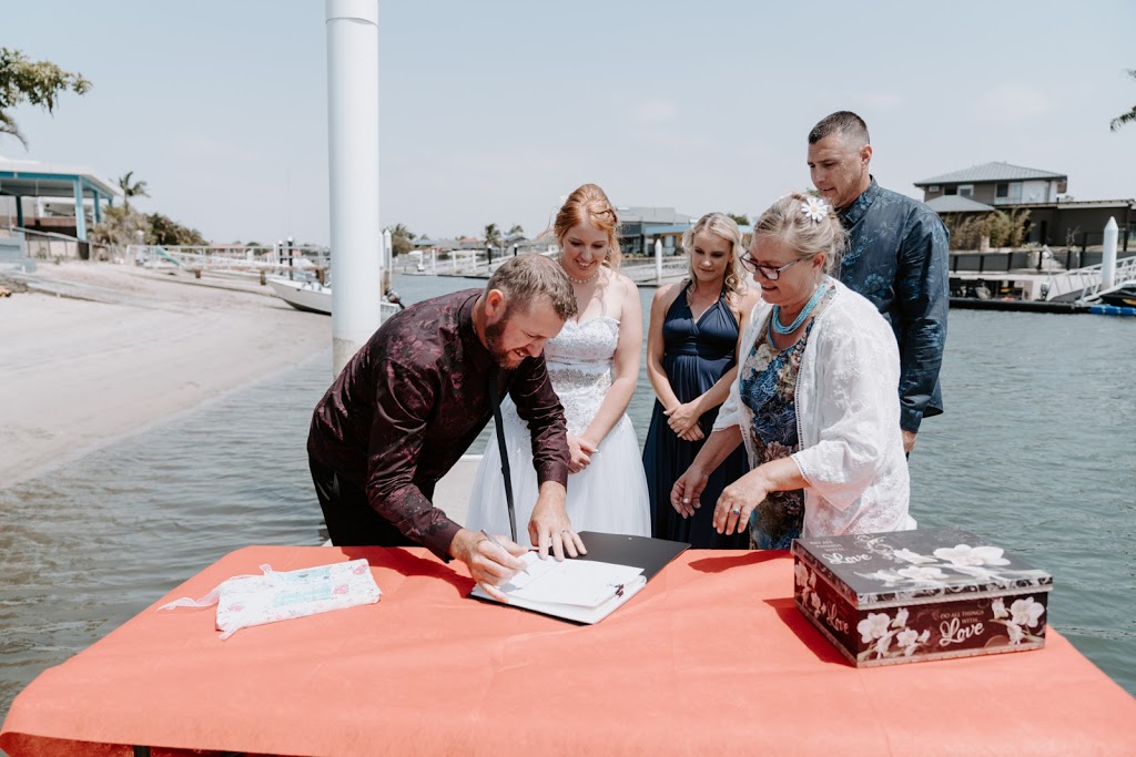 Ceremonies by Angie | 5 Melinda Ct, Buderim QLD 4556, Australia | Phone: 0419 977 969