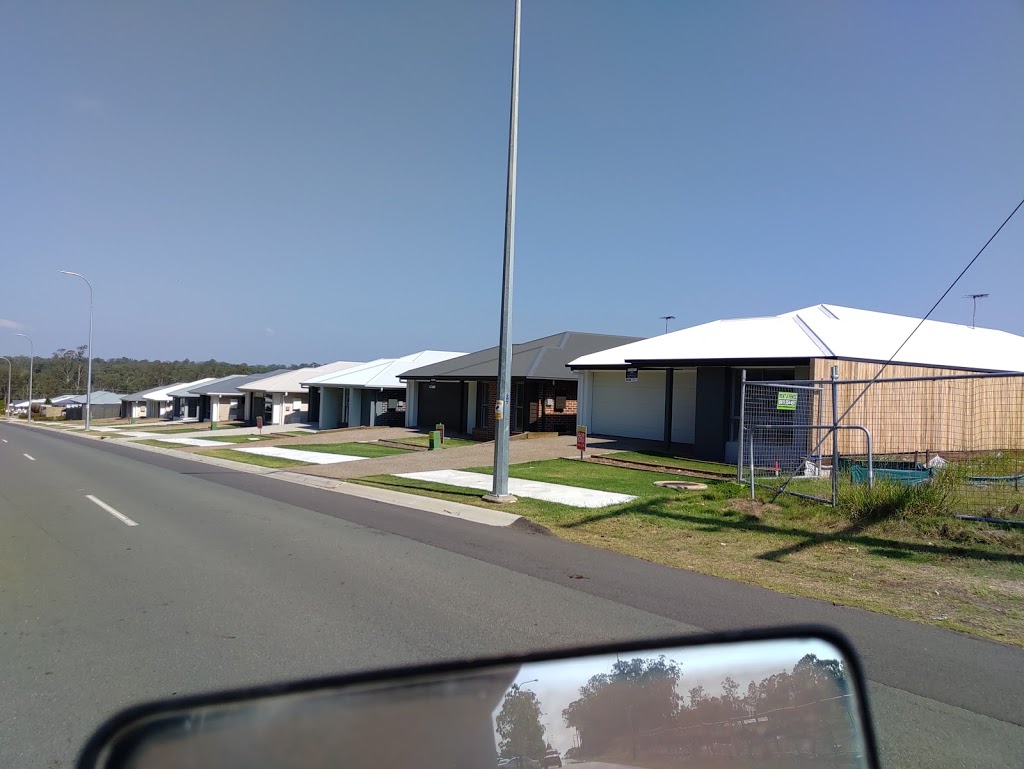 Chambers Ridge by Villaworld Homes | general contractor | 12 Chambers Ridge Boulevard Off, E Beaumont Rd, Park Ridge QLD 4125, Australia | 0438023862 OR +61 438 023 862