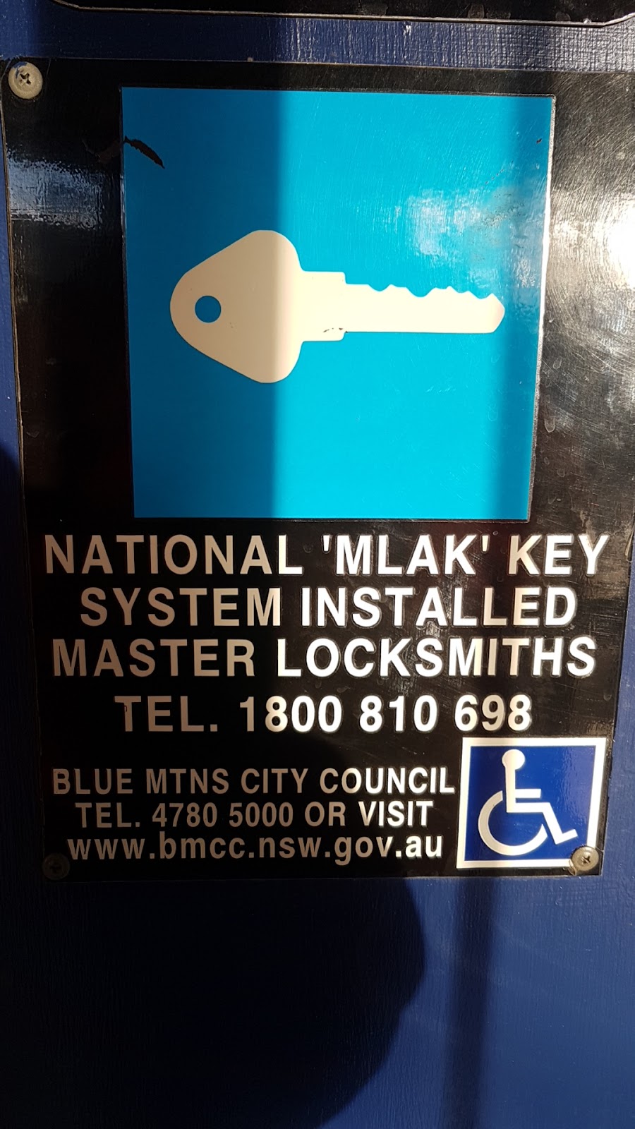 Public Toilets Springwood | 175 Macquarie Rd, Springwood NSW 2777, Australia | Phone: (02) 4780 5000