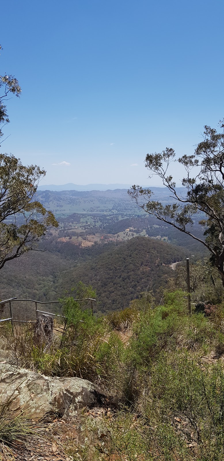 Hanging Rock Lookout | park | Hanging Rock Lookout Rd, Hanging Rock NSW 2340, Australia