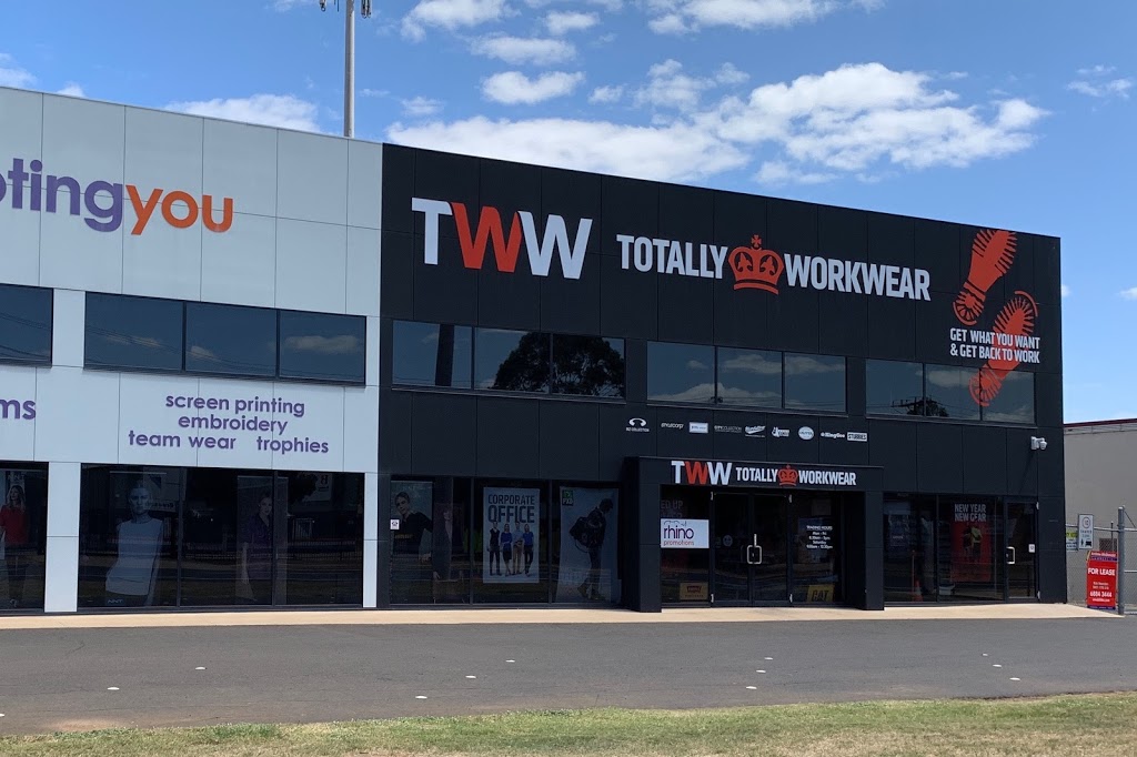 Totally Workwear | clothing store | 9-11 White St, Dubbo NSW 2830, Australia | 0268828011 OR +61 2 6882 8011