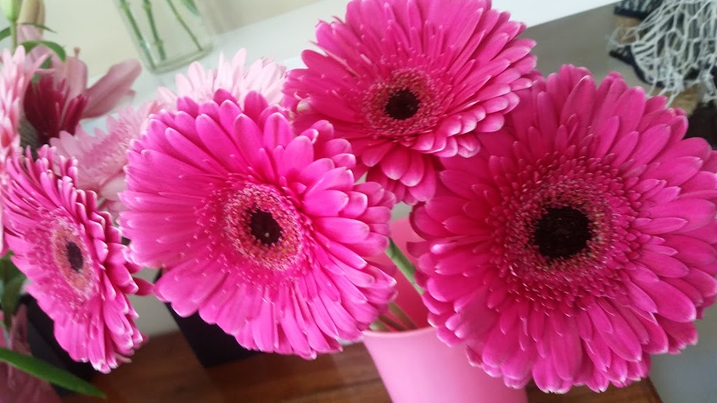 Florista | florist | 188 Taylor St, Armidale NSW 2350, Australia | 0267727068 OR +61 2 6772 7068
