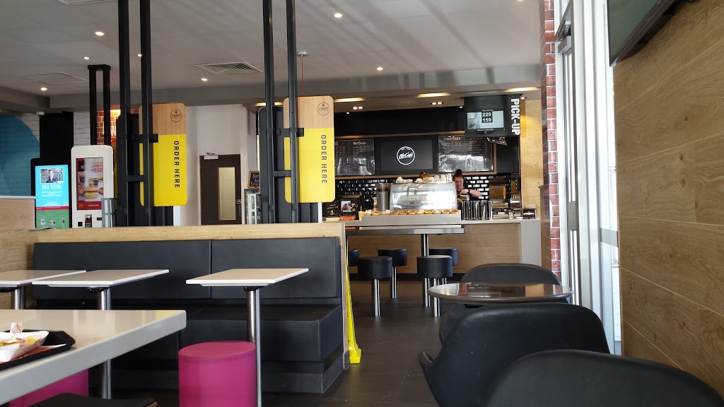 McDonalds Langwarrin | 230-240 Cranbourne-Frankston Rd, Langwarrin VIC 3910, Australia | Phone: (03) 9775 7864