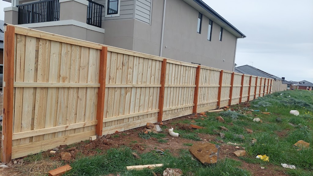 Fencing landscaping and concerte | 75 McLachlan St, Bacchus Marsh VIC 3340, Australia | Phone: 0400 624 988