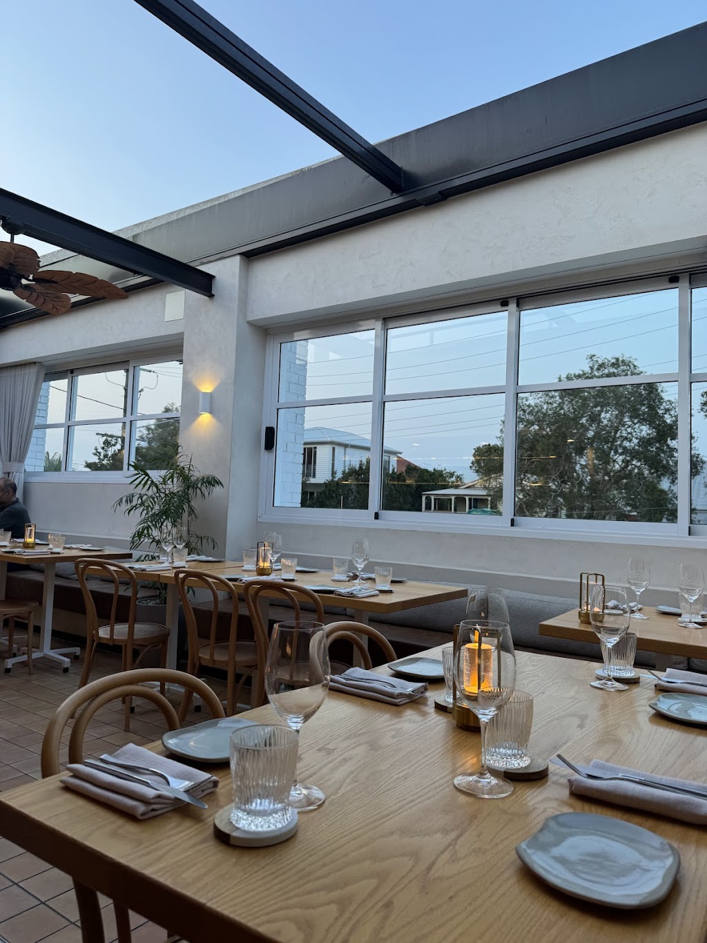 Melrose Restaurant & Rooftop Bar | Upstairs, level 1/37 Oxford St, Bulimba QLD 4171, Australia | Phone: (07) 3899 3371