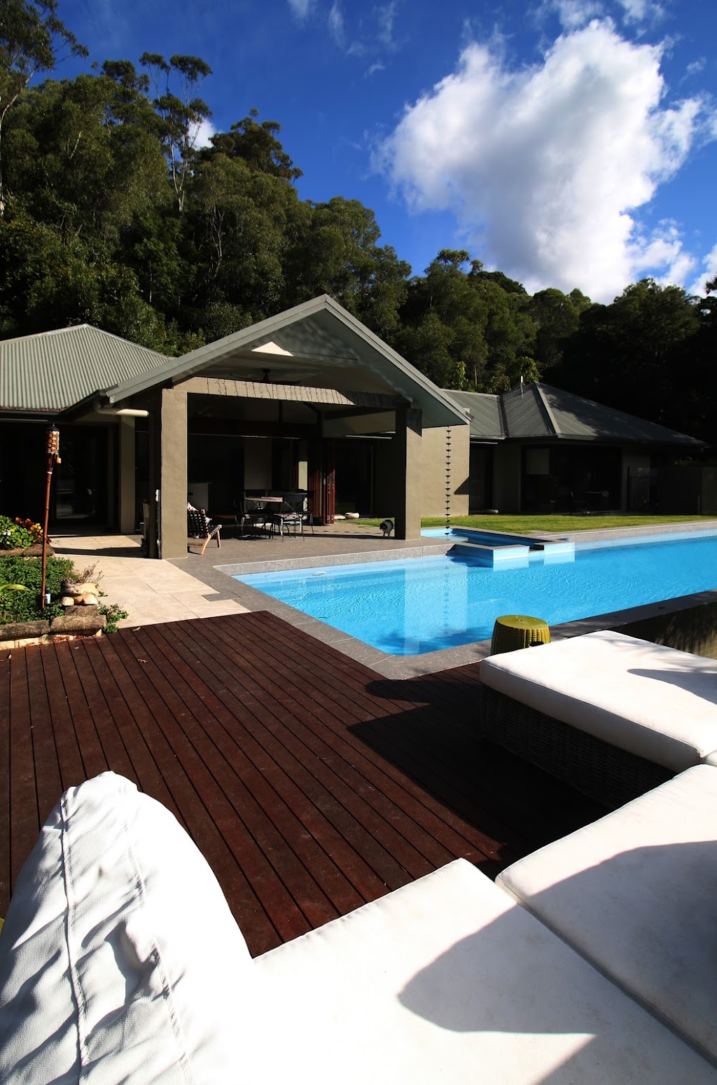 Nicholas & Co Studio | 1 Hidden Ct, Kingsholme QLD 4208, Australia | Phone: 0423 153 324
