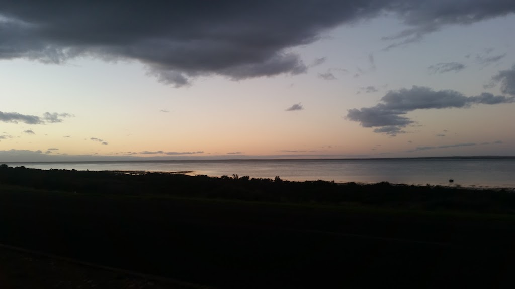 Seaview Cottage Ceduna | 11 Will St, Thevenard SA 5690, Australia | Phone: 0428 250 088