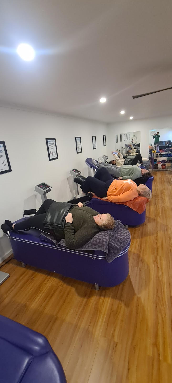 Tone & Trim | Unit 7/17 Elsworth St E, Canadian VIC 3350, Australia | Phone: 0424 000 693