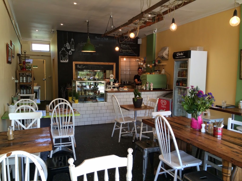 Foodrinkery | cafe | 22 Banksia St, Burwood VIC 3125, Australia | 0398082468 OR +61 3 9808 2468