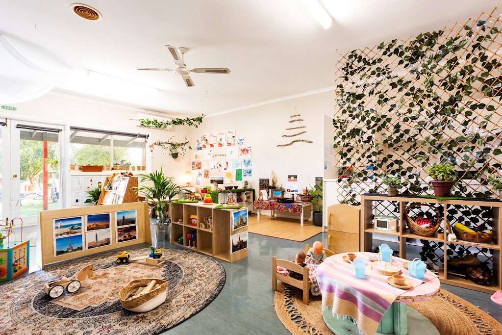 Kilmore Childcare Centre |  | 22 White St, Kilmore VIC 3764, Australia | 0357811804 OR +61 3 5781 1804