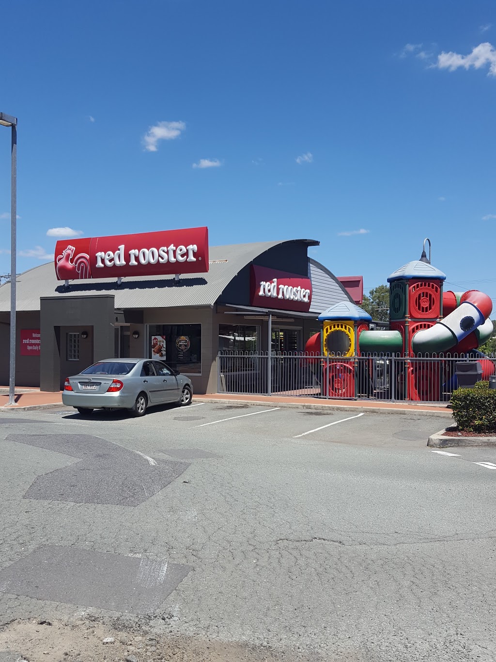 Red Rooster | restaurant | Ash Street, Yamanto QLD 4305, Australia | 0732889966 OR +61 7 3288 9966