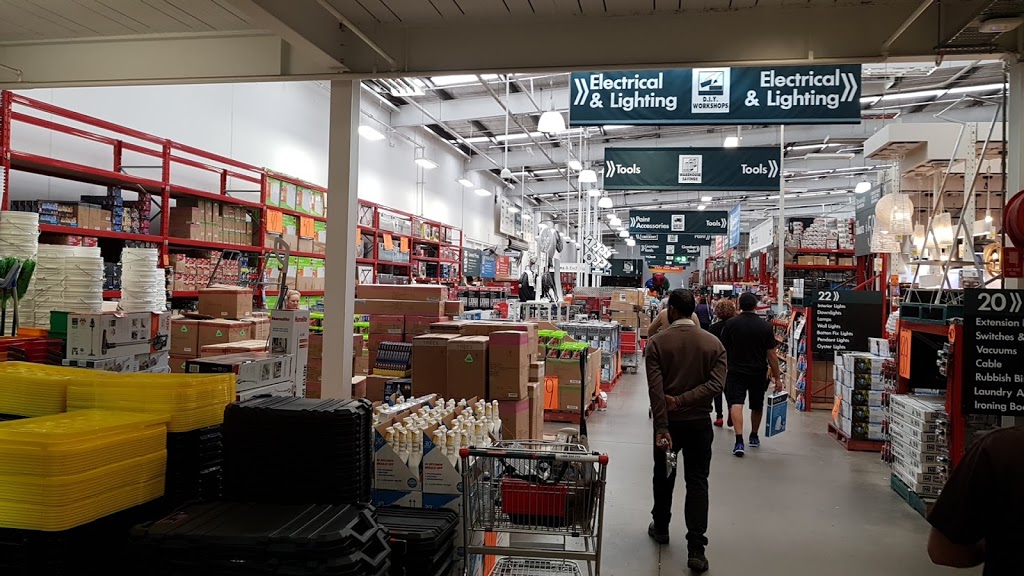 Bunnings Ashfield | hardware store | Cnr Parramatta Rd &, Frederick St, Ashfield NSW 2131, Australia | 0287996500 OR +61 2 8799 6500