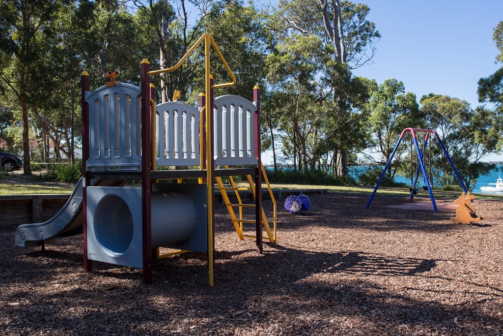 Biriban Playground | 384 Skye Point Rd, Coal Point NSW 2283, Australia | Phone: (02) 4921 0333