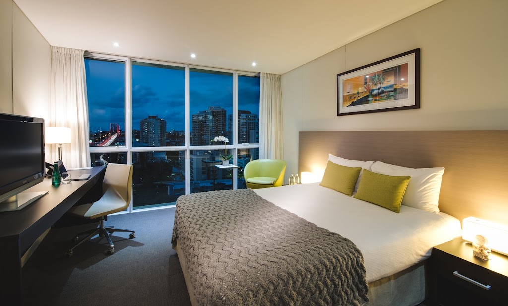 The Point Brisbane - Hotel | lodging | 21 Lambert St, Kangaroo Point QLD 4169, Australia | 0732400888 OR +61 7 3240 0888