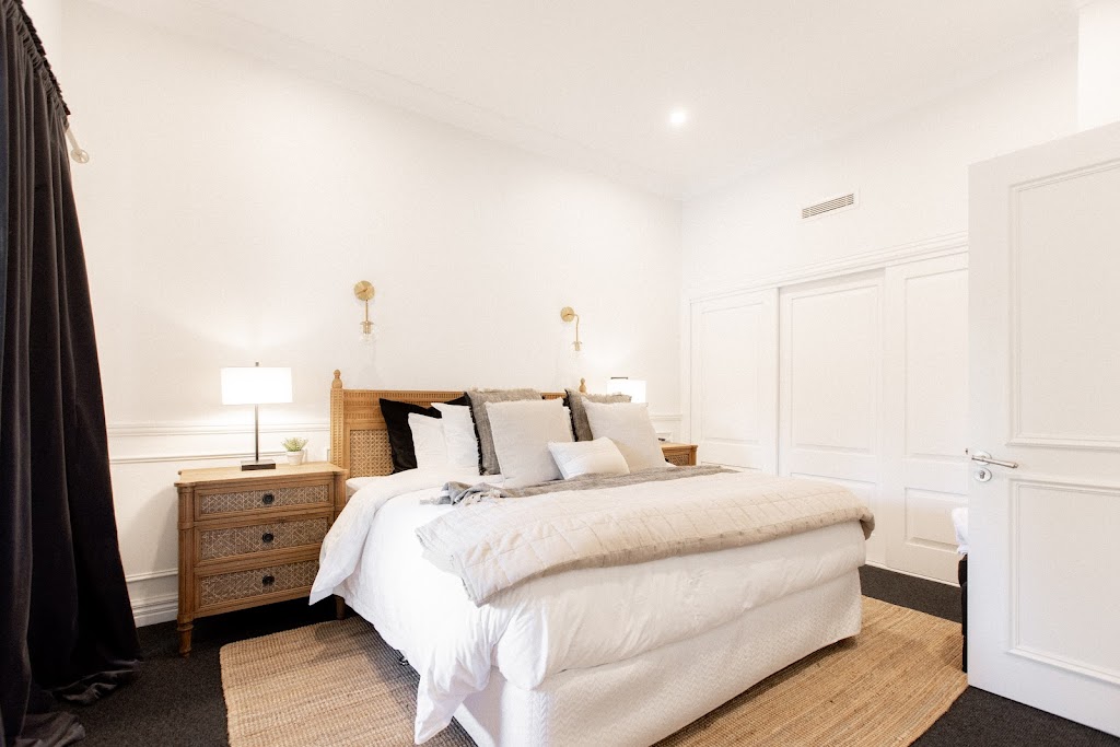 Berry Luxury Retreat Accommodation | 5 Kentia Cres, Berry NSW 2535, Australia | Phone: 0438 494 494