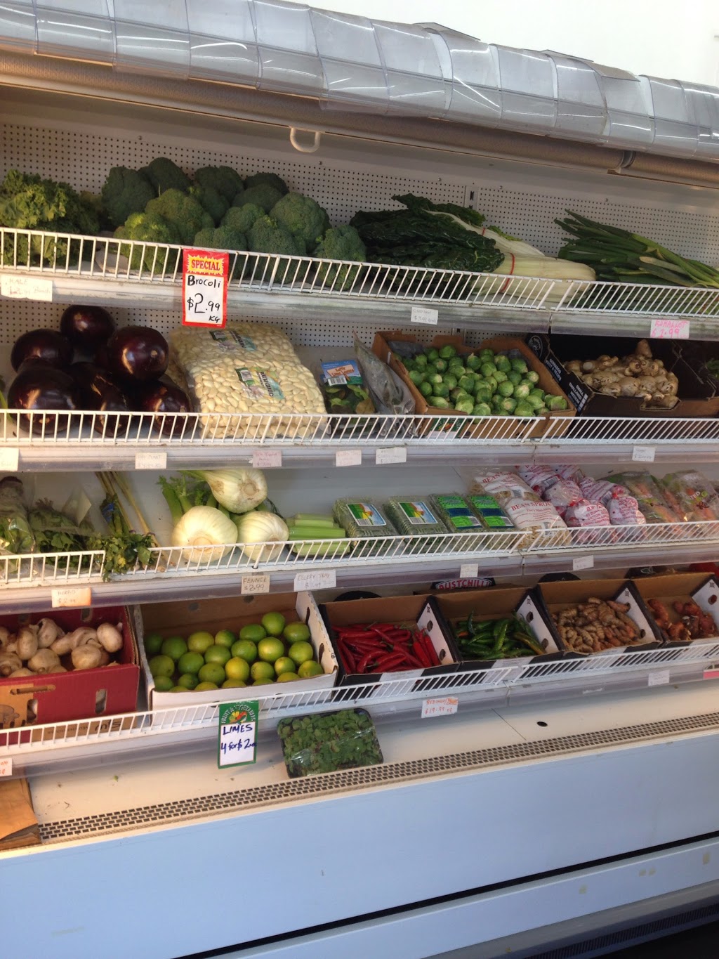Asian Grocery, fruit and vegetables | supermarket | 289 River St, Ballina NSW 2478, Australia | 0266868036 OR +61 2 6686 8036