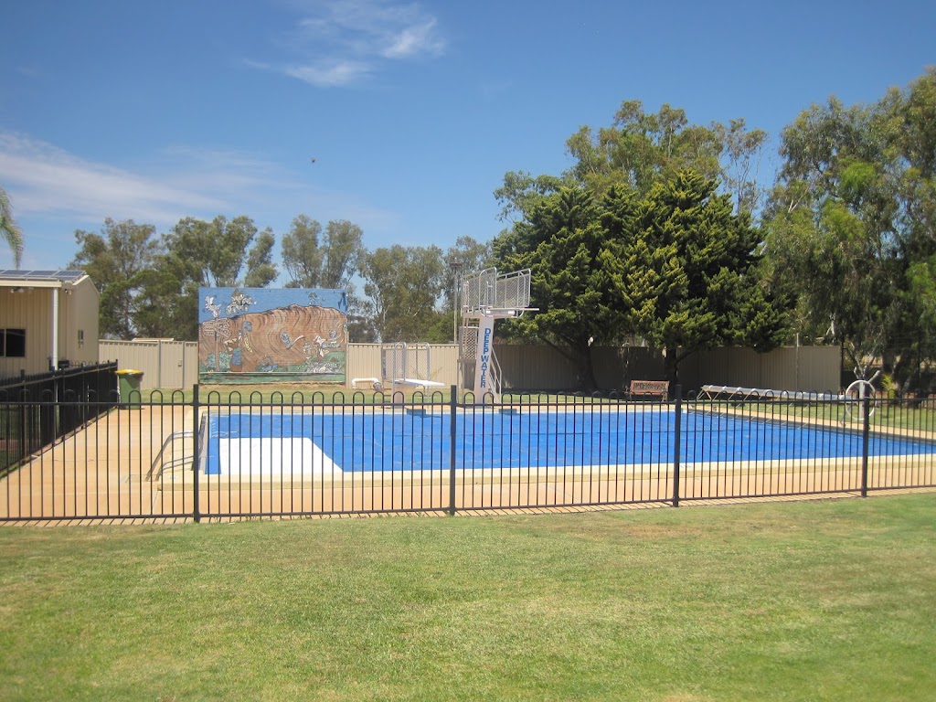 Hyden Swimming Pool | 4 McPherson St, Hyden WA 6359, Australia | Phone: (08) 9880 5038