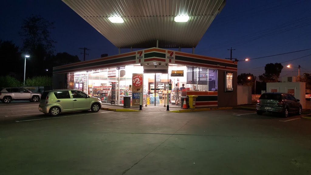 7-Eleven Dinmore | gas station | 29-31 Brisbane Rd, Dinmore QLD 4303, Australia | 0732821752 OR +61 7 3282 1752