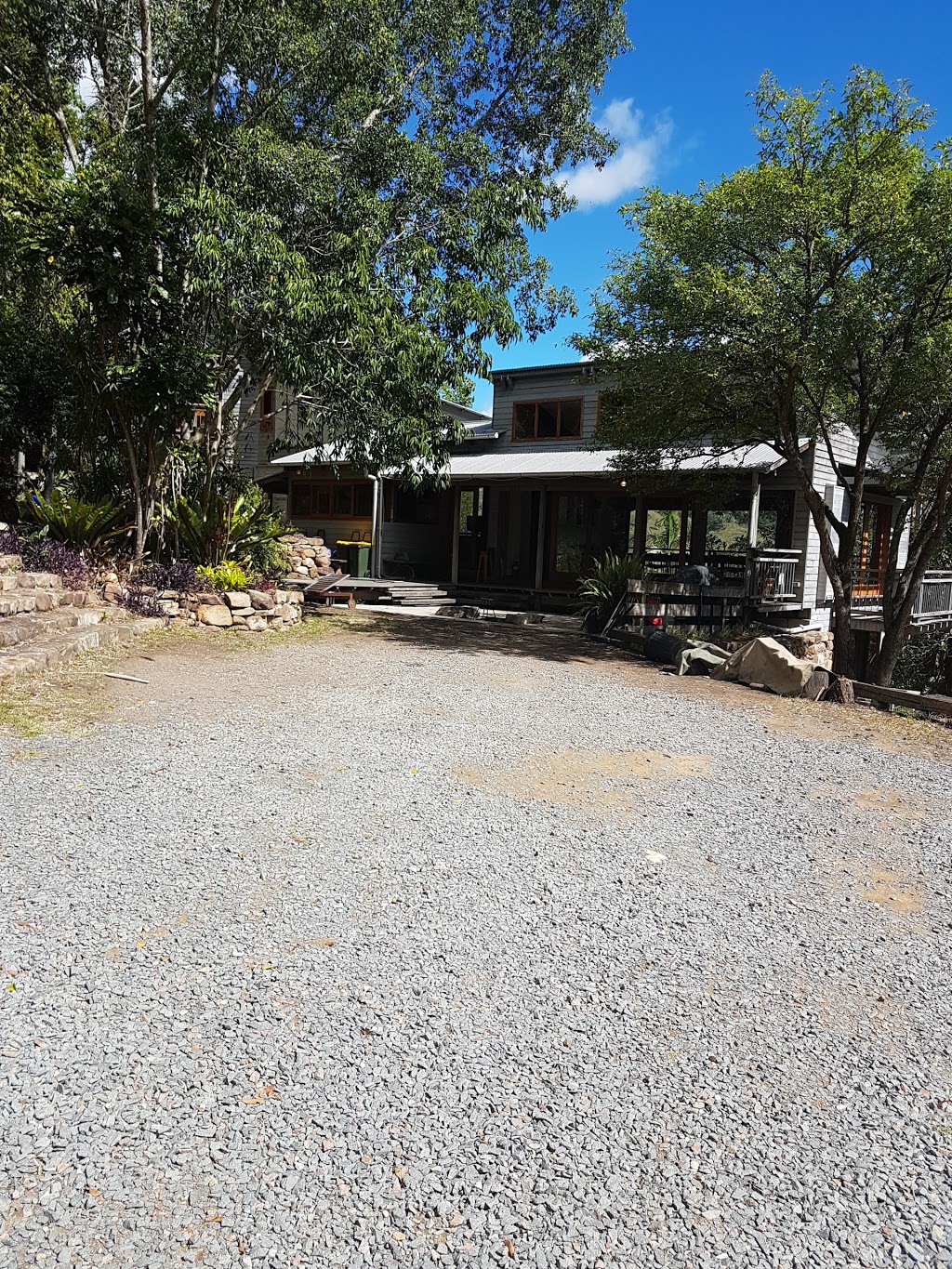Tyraman Retreat | lodging | 1844 Glendonbrook Rd, Gresford NSW 2311, Australia | 0427525230 OR +61 427 525 230