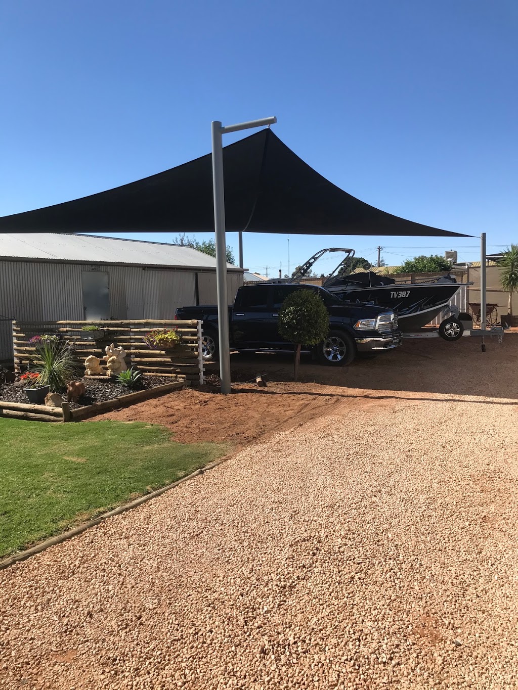 Gazebo & Shade Center | general contractor | 33 Seventh St E, Mildura VIC 3500, Australia | 0350212297 OR +61 3 5021 2297