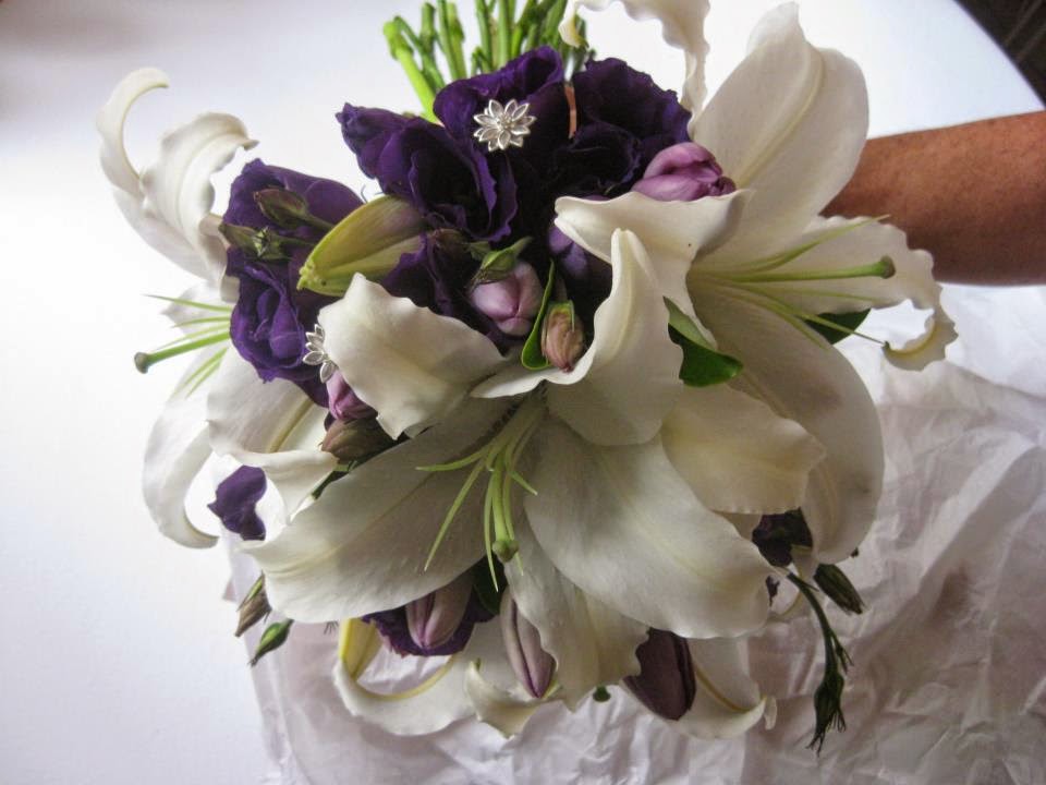 Aphrodites Weddings | florist | 63 Windrest St, Strathpine QLD 4500, Australia | 0734962372 OR +61 7 3496 2372